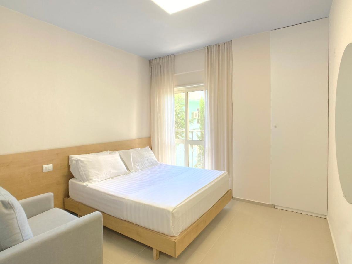 13 Eur For Monthly Stay - Home By The Sea - Hbs Golem  Exterior photo